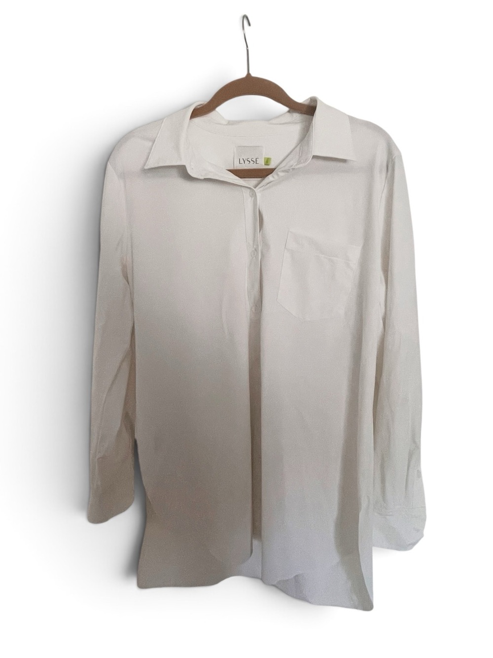 LYSSE Classic White Button-Up Shirt